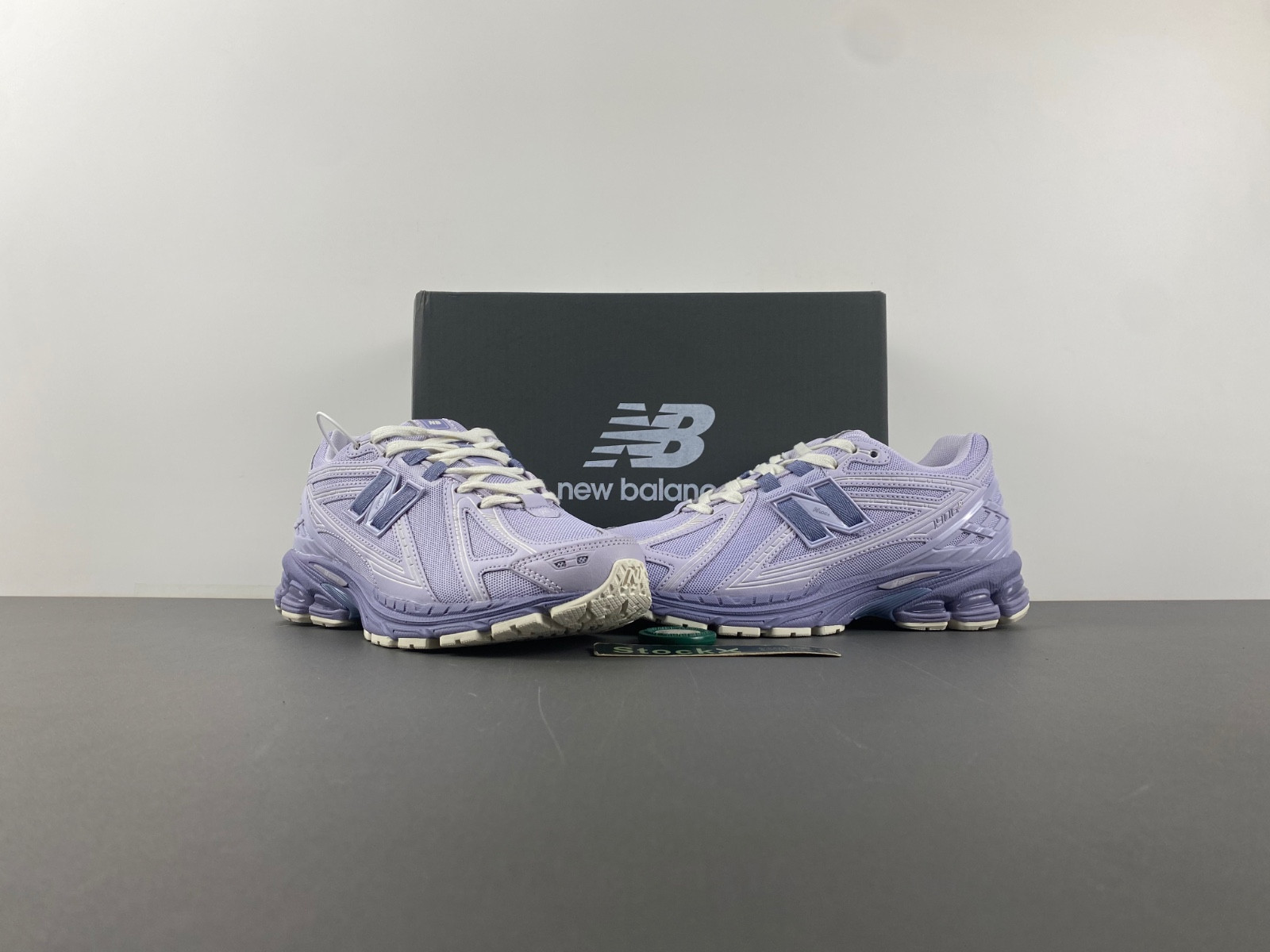 new Ba1an*e 1906r lilac purple men