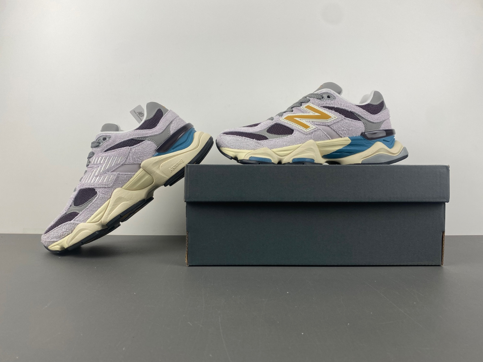 new Ba1an*e 9060 taro plum brown men