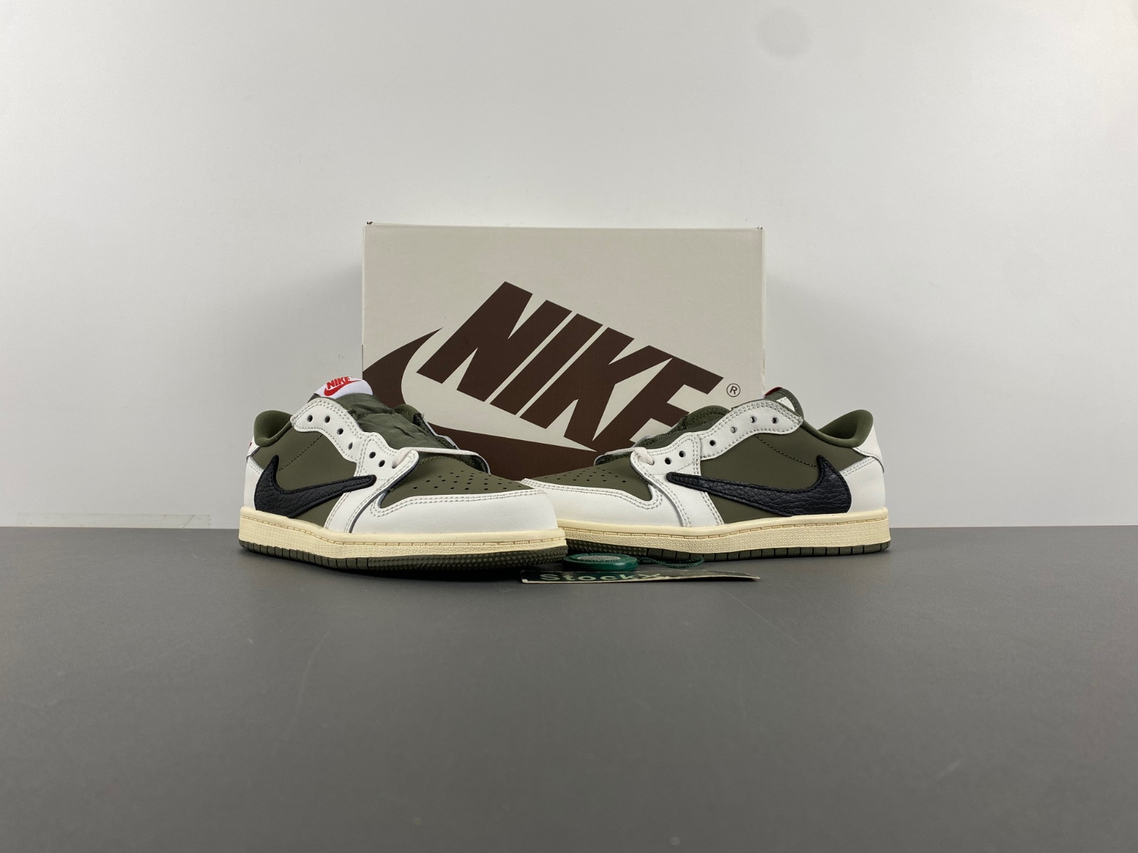 Jordan 1 Retro Low OG SP Travis Scott Medium Olive (PS) DO5442-200
