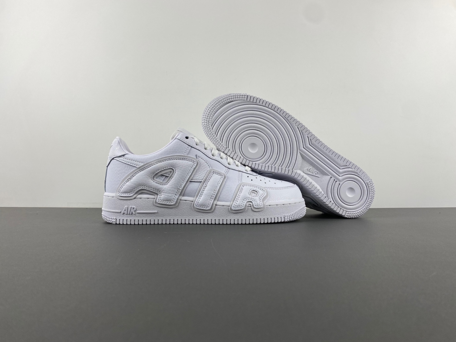 Nike Air Force 1 Low Cactus Plant Flea Market White (2024) FQ7069-100