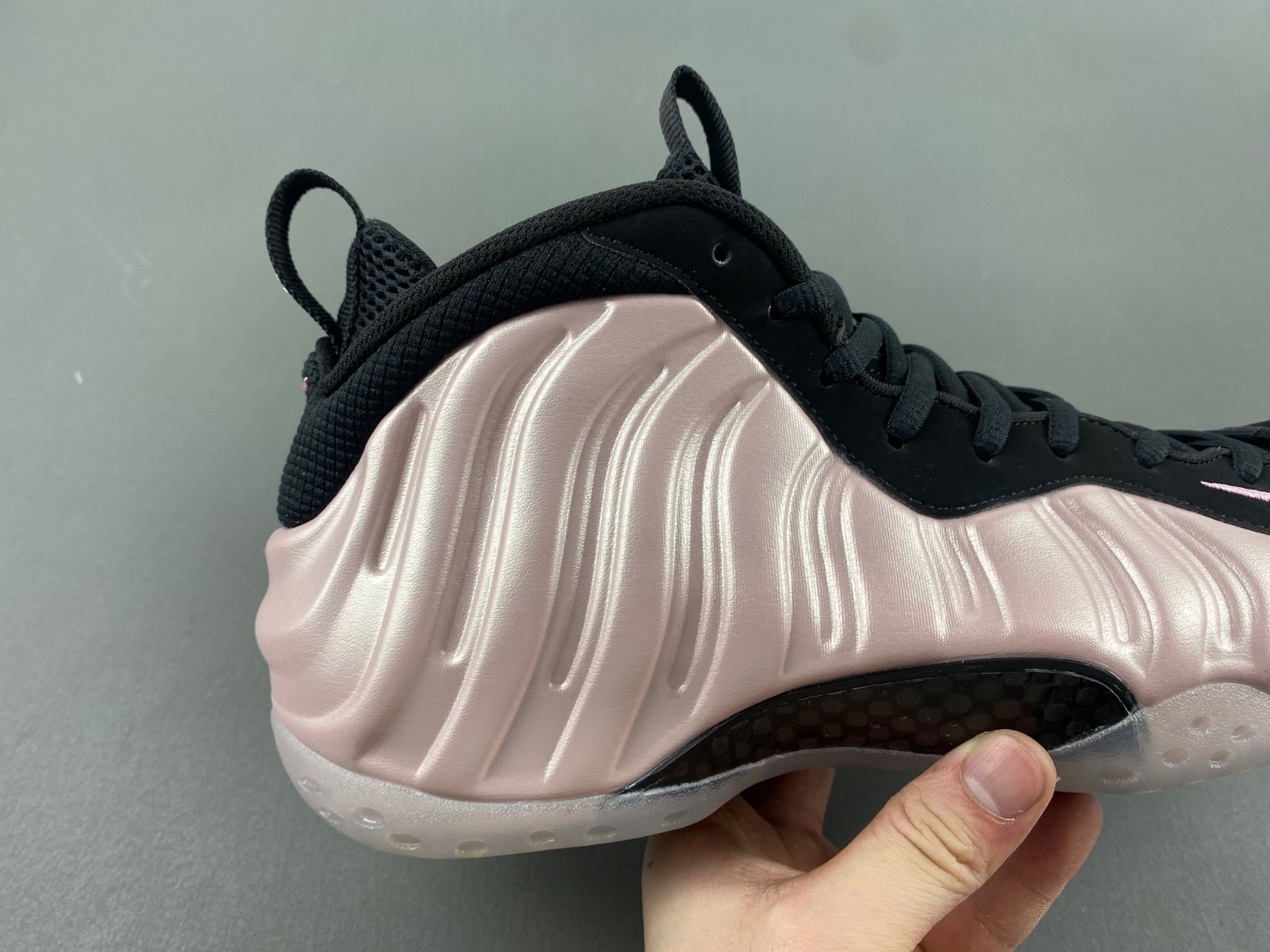 Nike Air Foamposite One DMV Cherry Blossom HJ4187-001