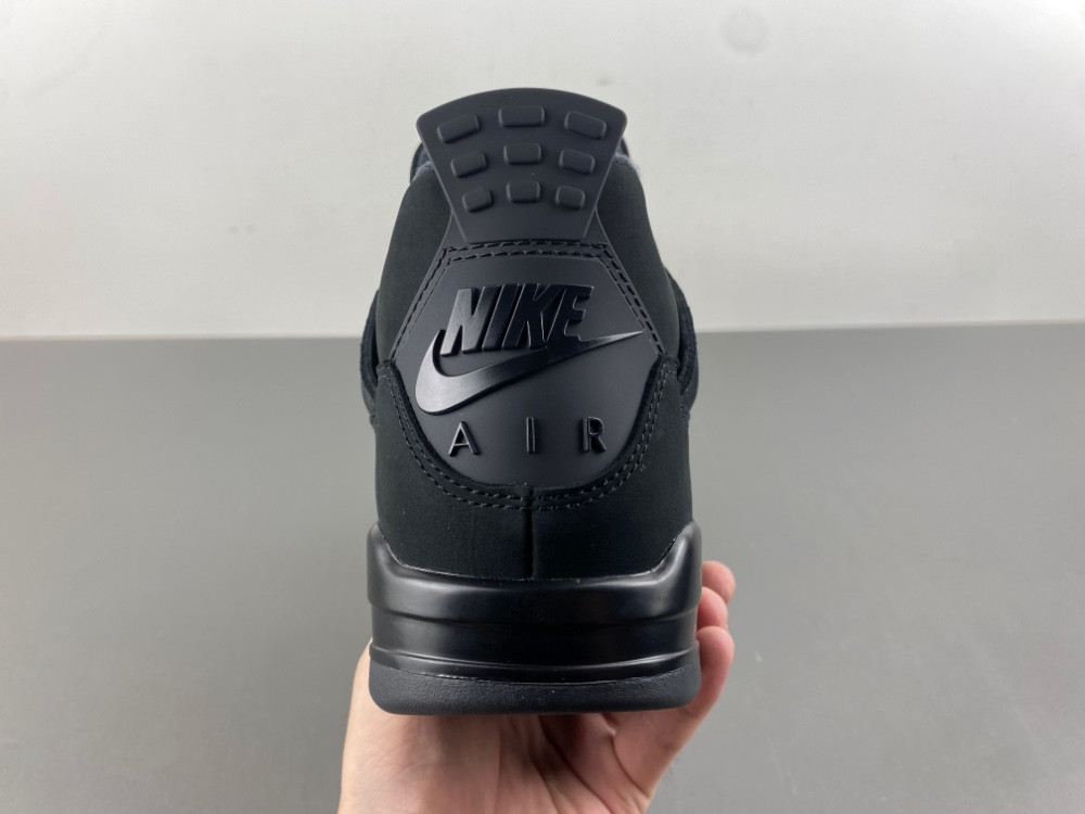 Jordan 4 Retro Black Cat (2025) Men
