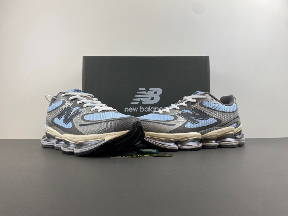 new Ba1an*e abzorb 2000 silver/blue u2000ba