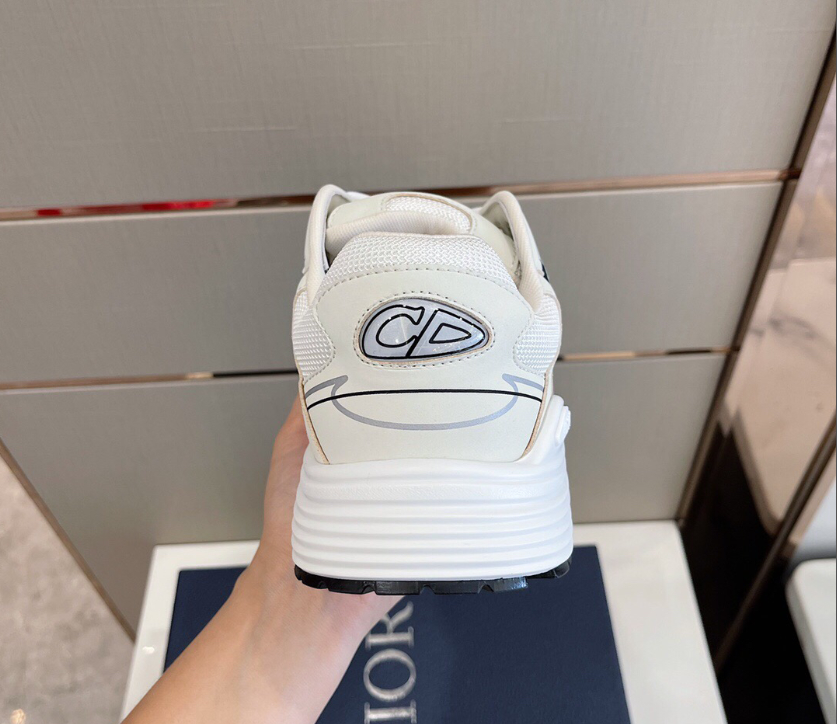 D10r b30 trainer sneaker