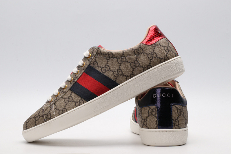 Gvc*1 ace embroidered low-top sneaker brown with stripe