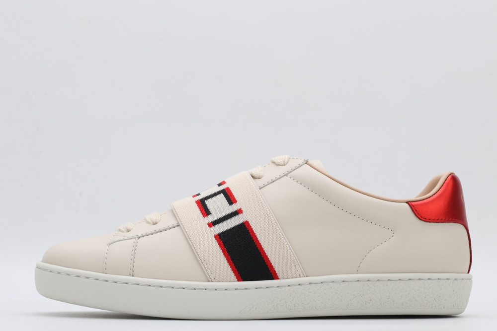 Gvc*1 low-top sneaker white with Gvc*1