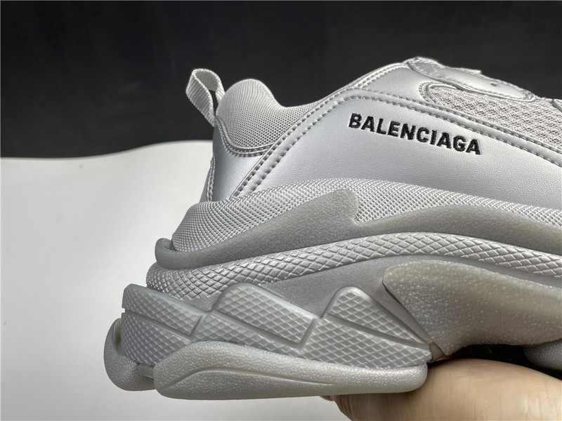 Ba1en*iaga triple s sliver