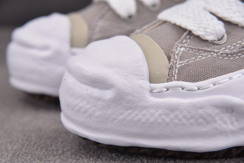 MMY Sneaker 0071