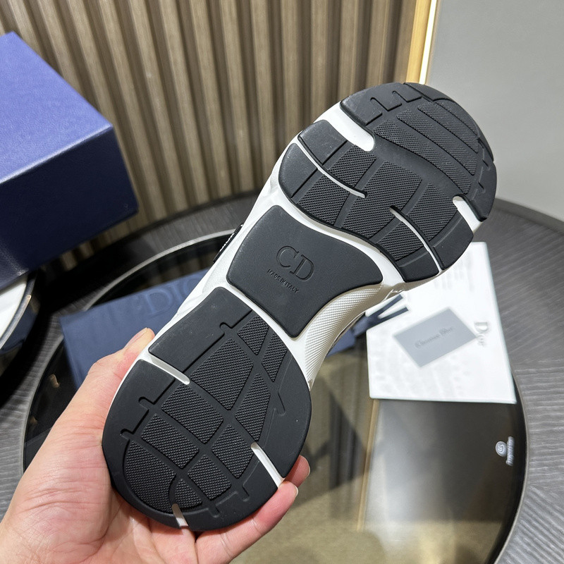 D10r b22 sneaker