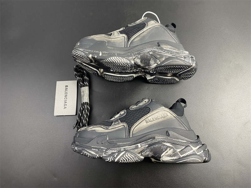 Ba1en*iaga triple s black sneaker