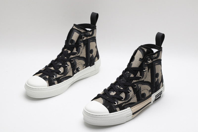 D10r b23 sneaker