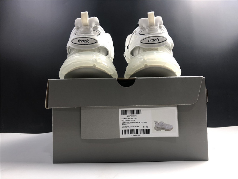 Ba1en*iaga track all white