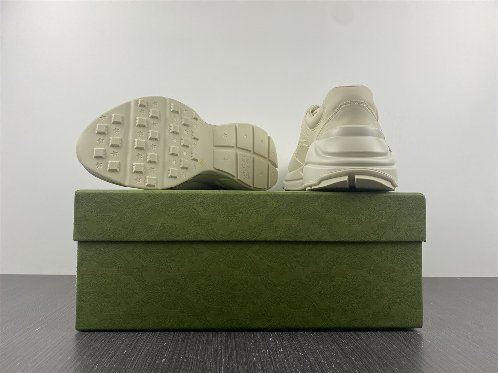 Gvc*1 sneakers