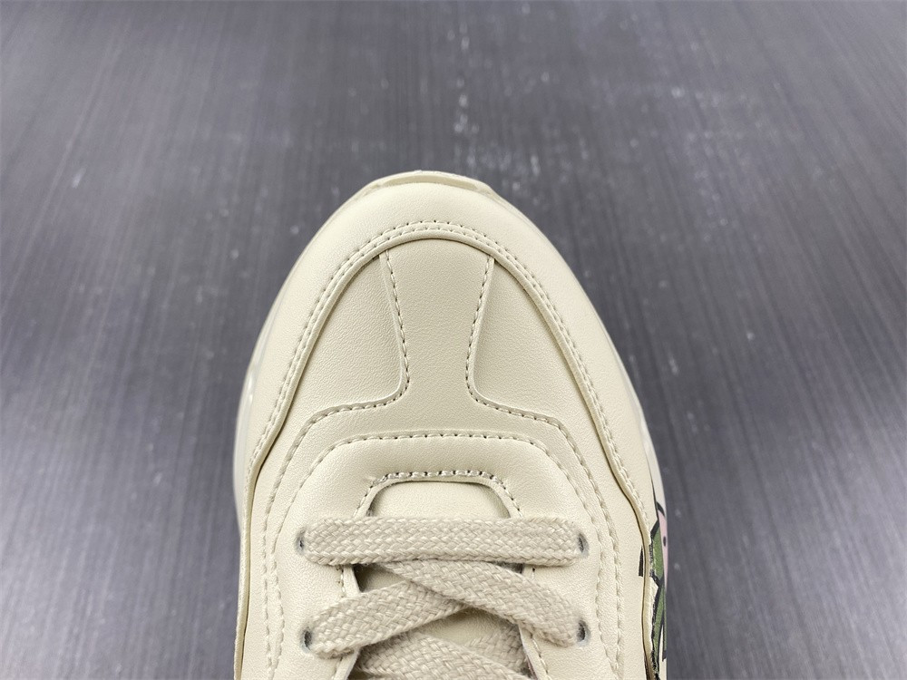 Gvc*1 sneakers