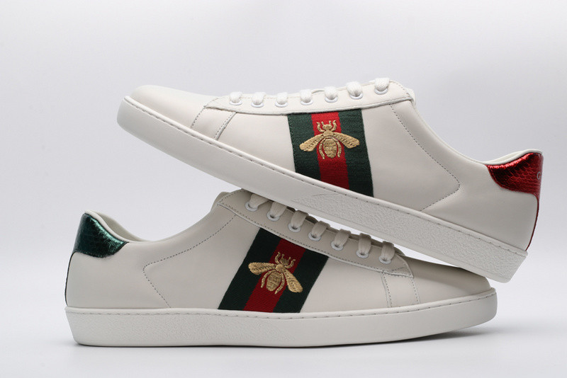 Gvc*1 ace embroidered low-top sneaker white with bee