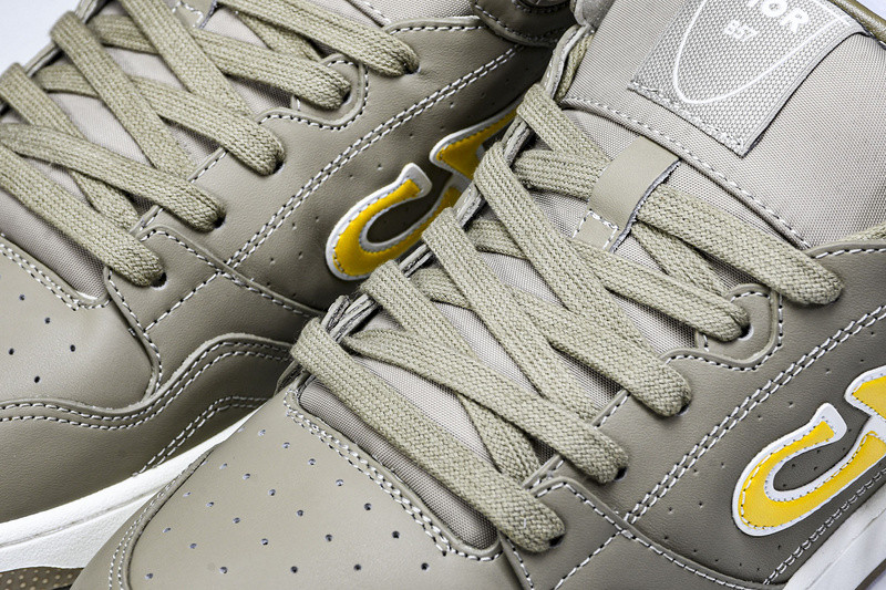 D10r b57 sneaker