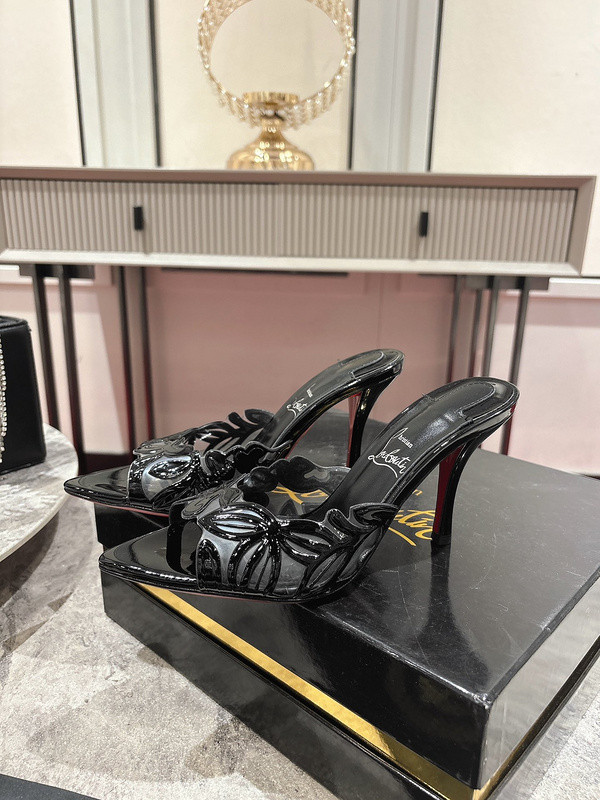 CL HIGH HEELED SHOES
