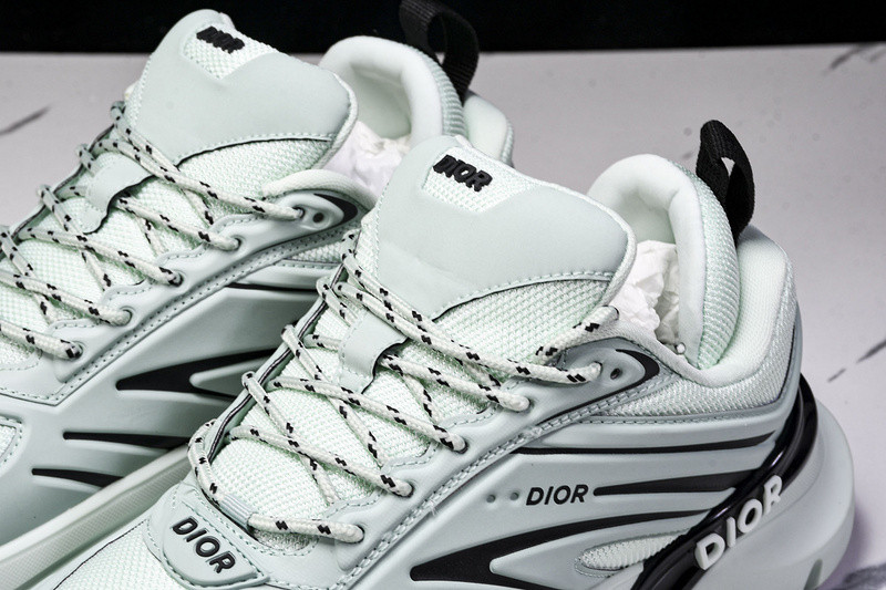 D10r b44 sneaker