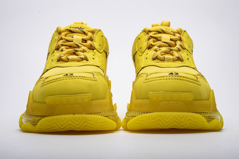 Ba1en*iaga triple s yellow