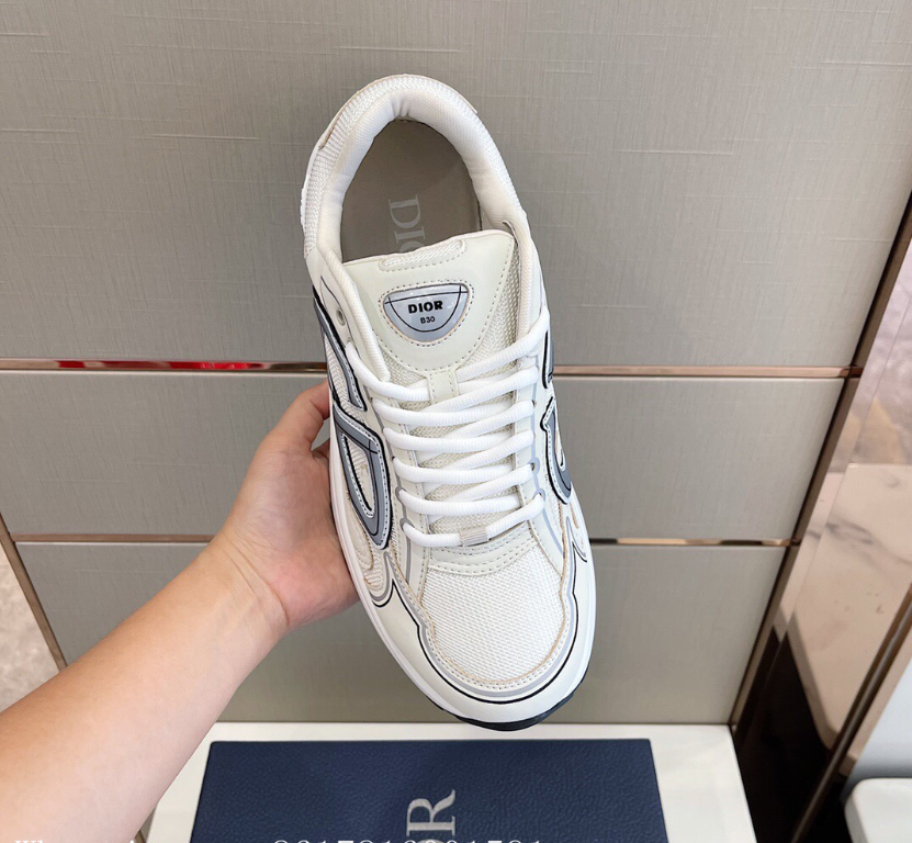D10r b30 trainer sneaker