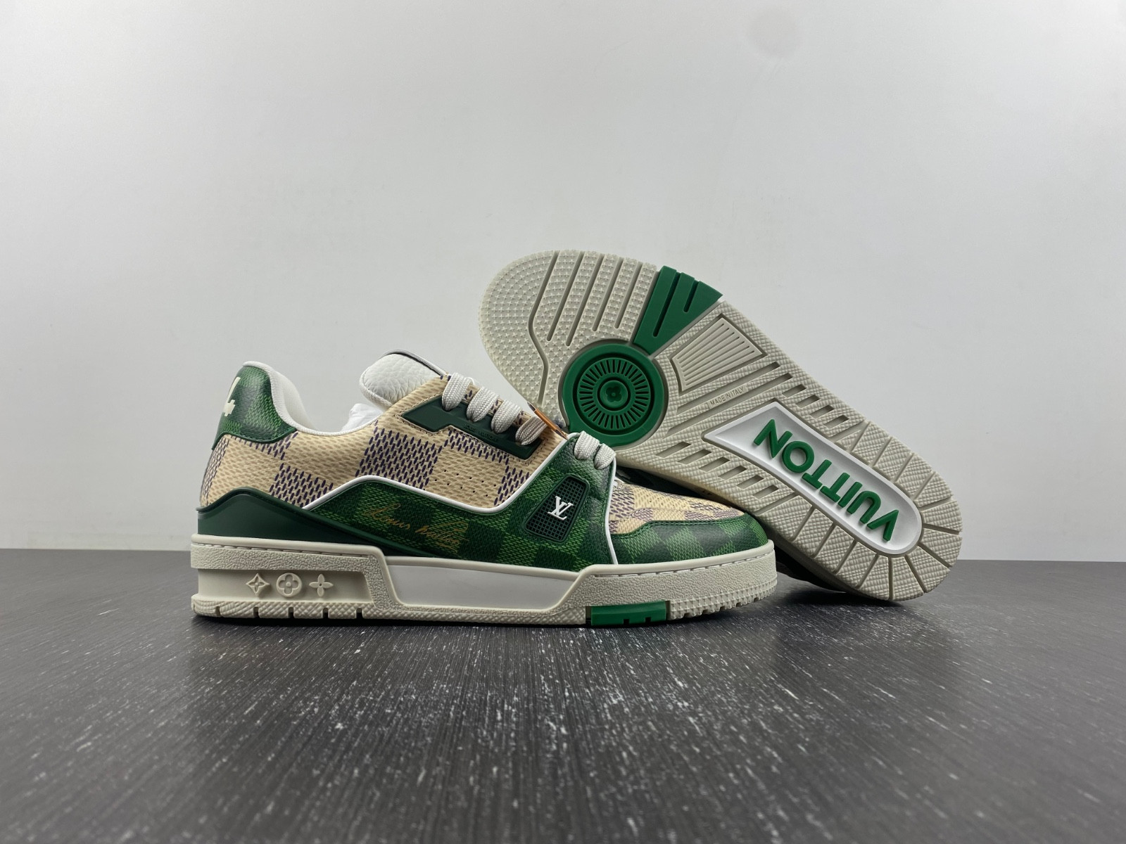 lwe sneaker
