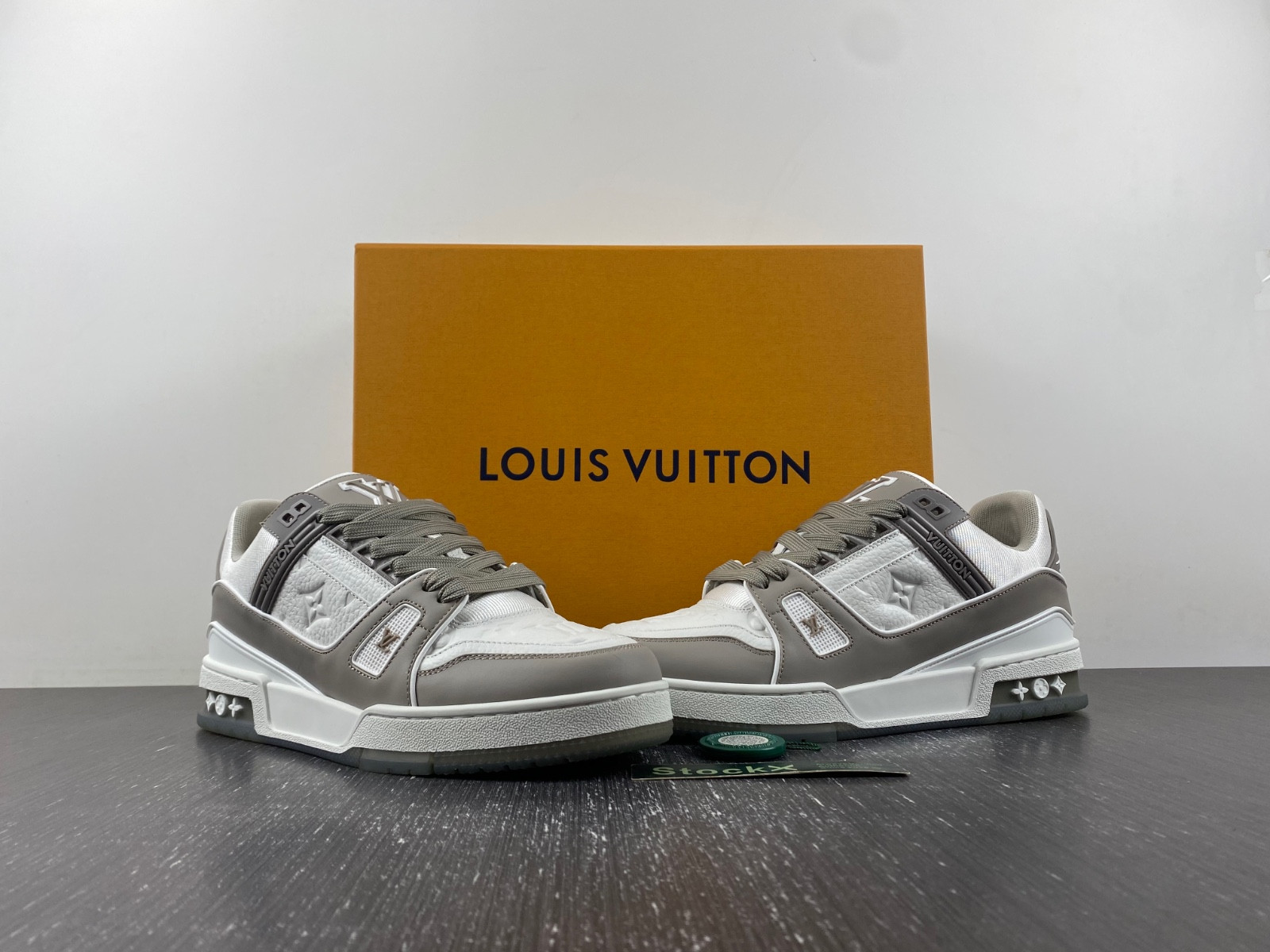 lwe sneaker