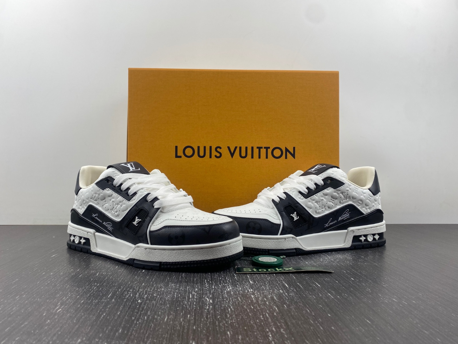 lwe sneaker