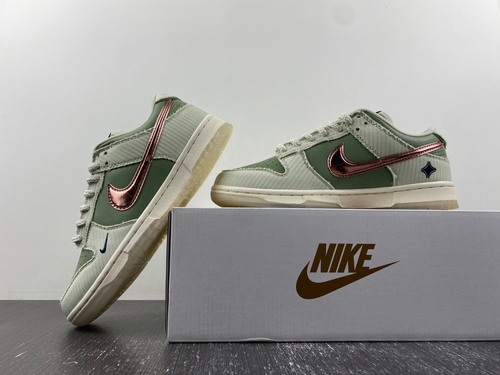 kyler murray x nike dunk low 