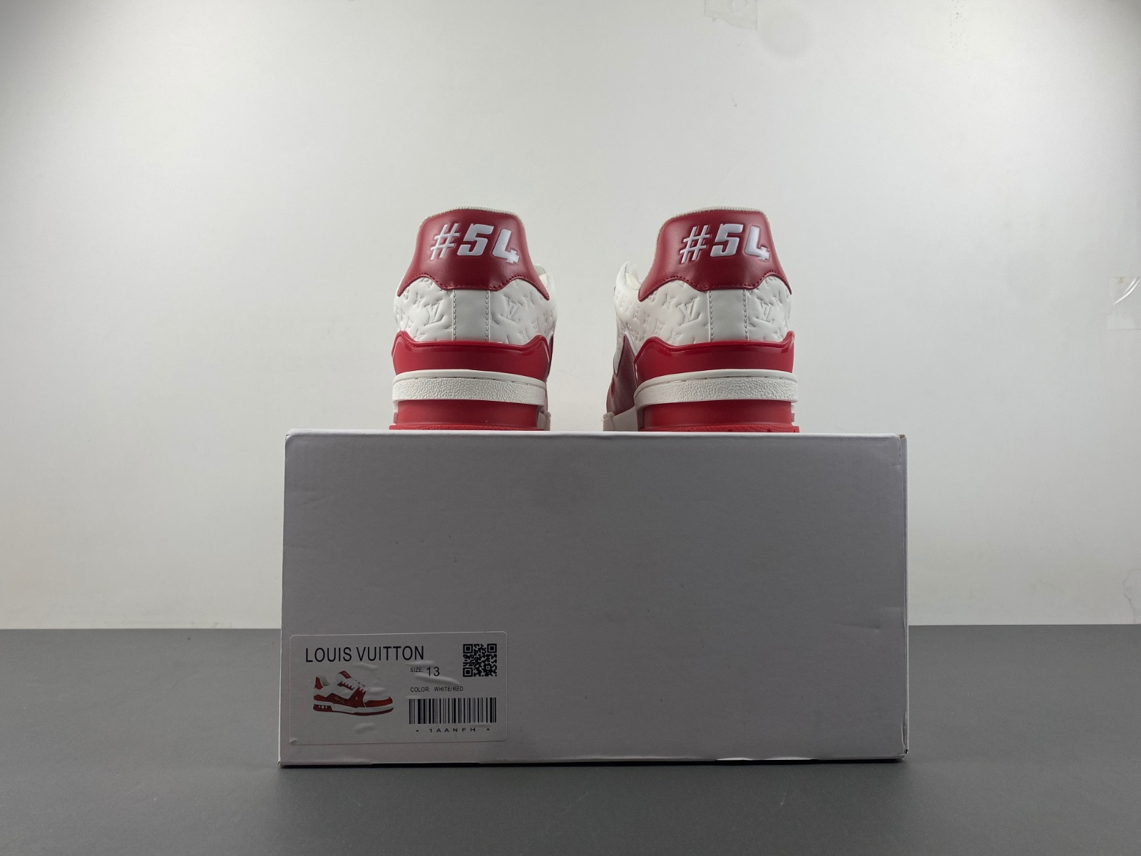 lwe sneaker