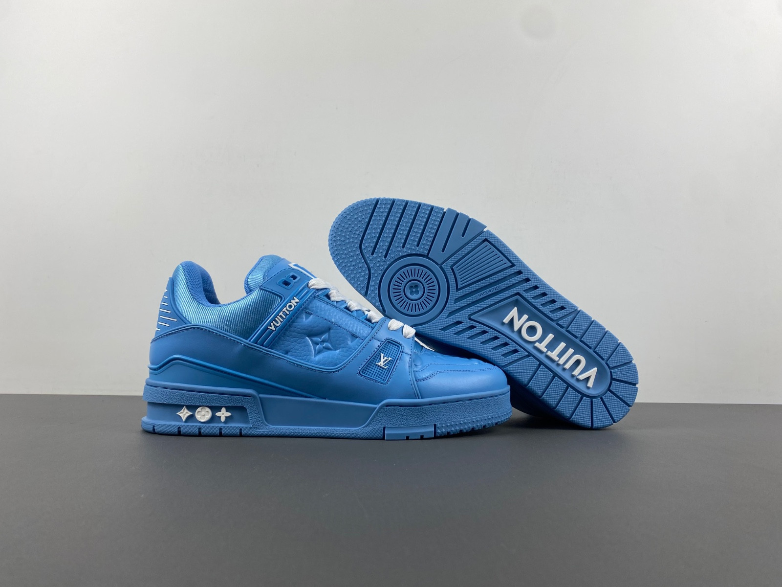 lwe sneaker