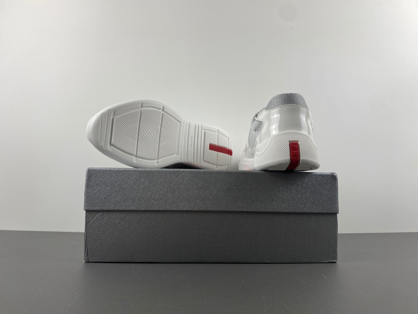 pra sneaker