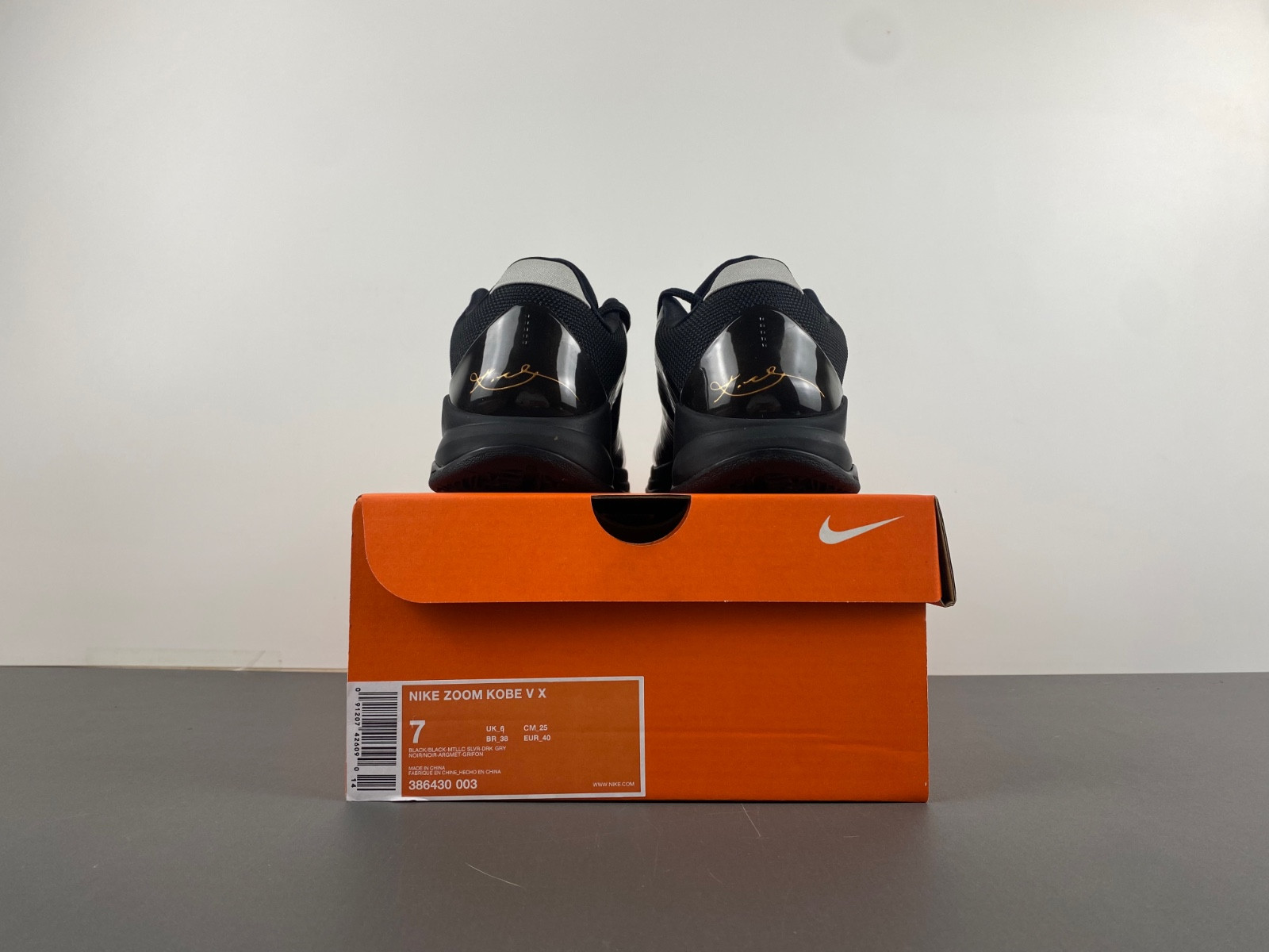 nike zoom kobe v x 