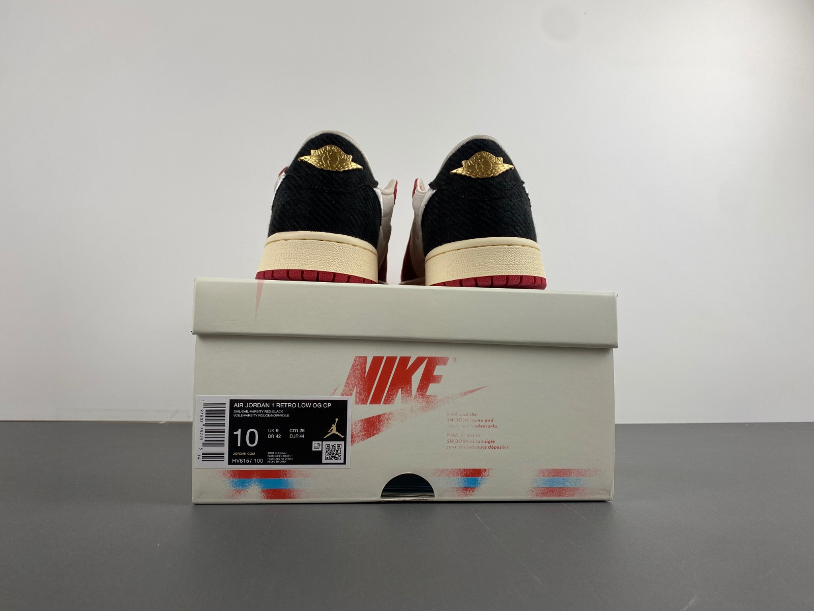 trophy room x air jordan 1 low og home hv6157-100