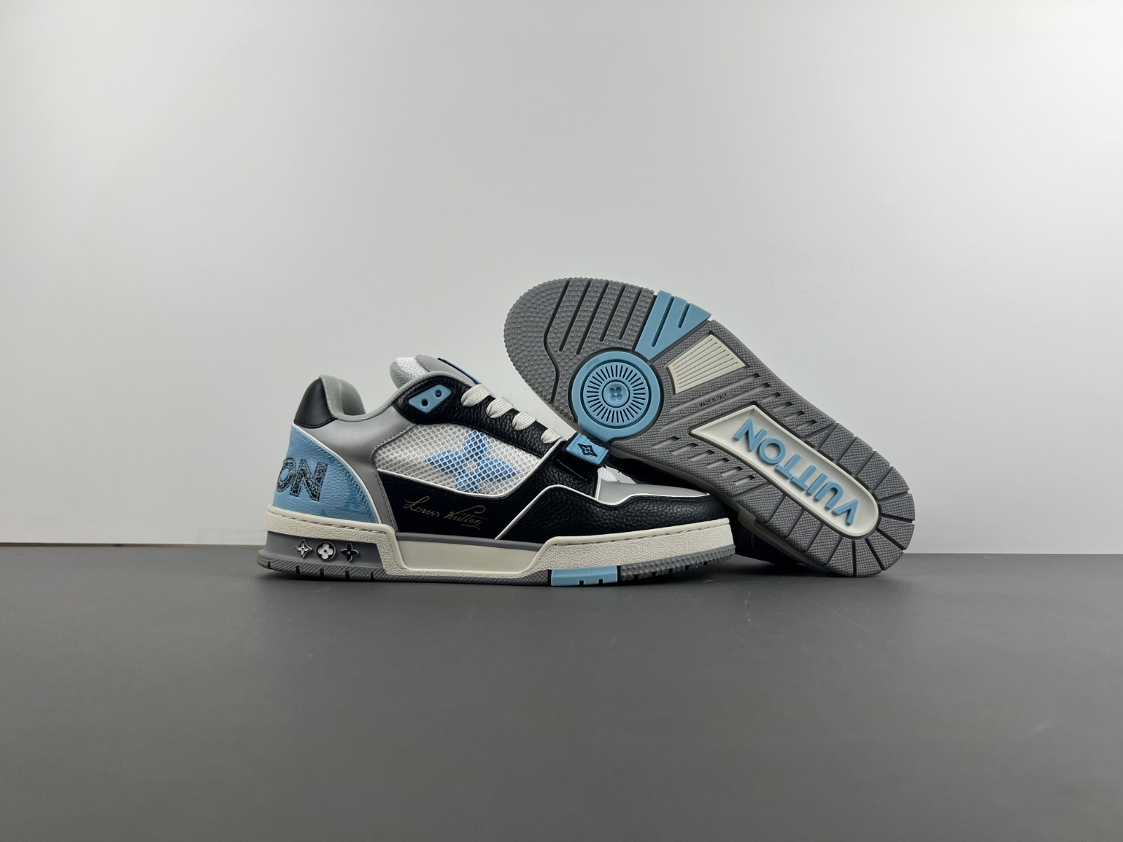 lwe sneaker