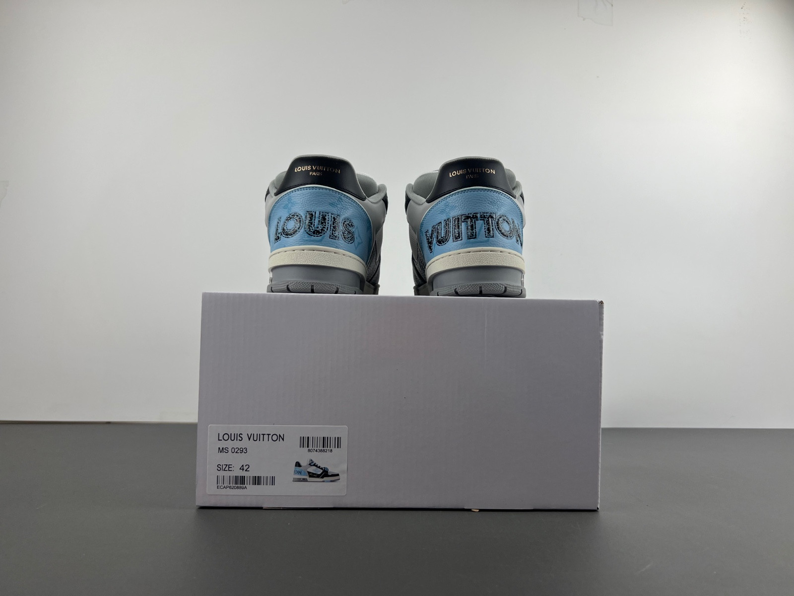 lwe sneaker