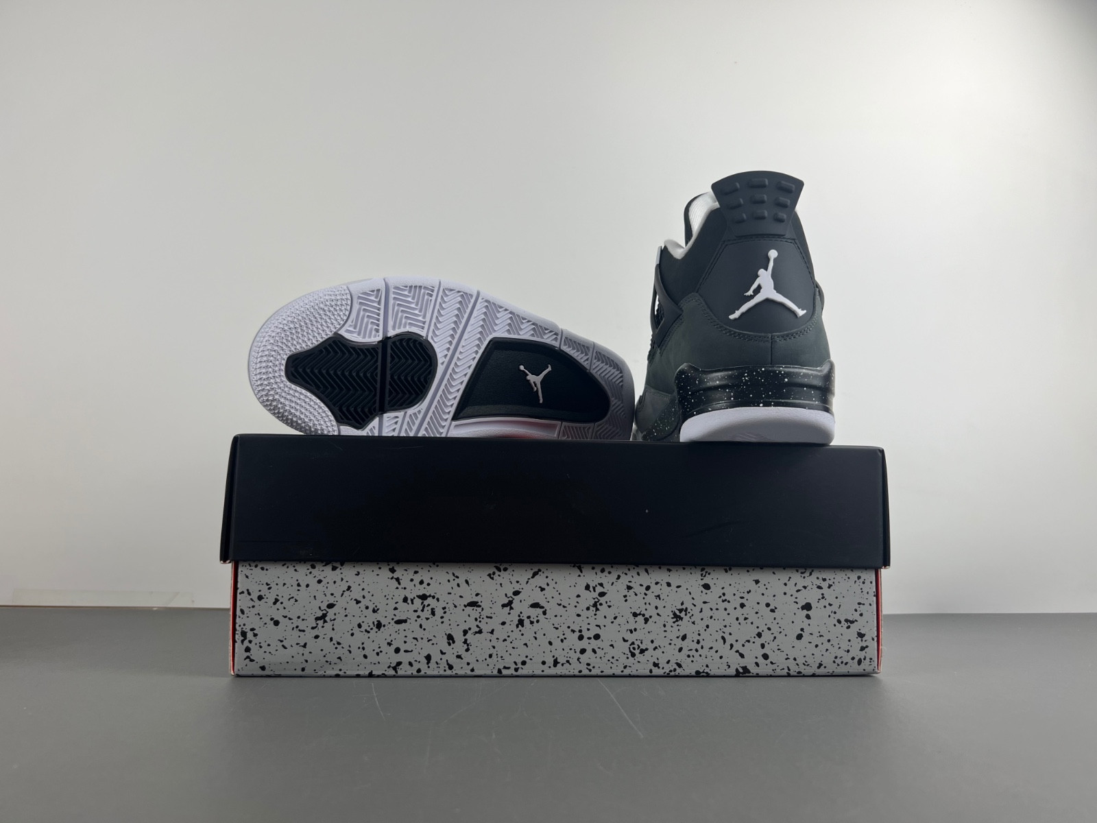 air jordan 4 retro 