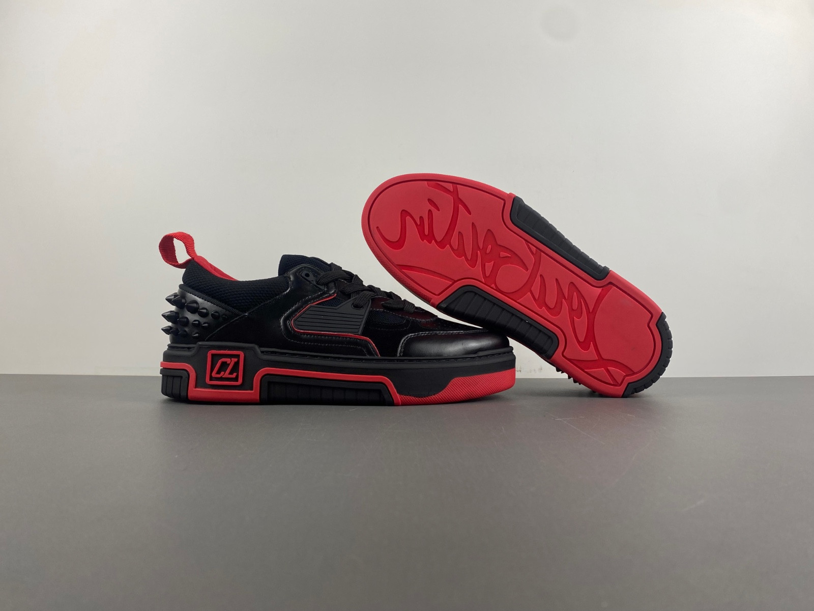 loubouton sneaker