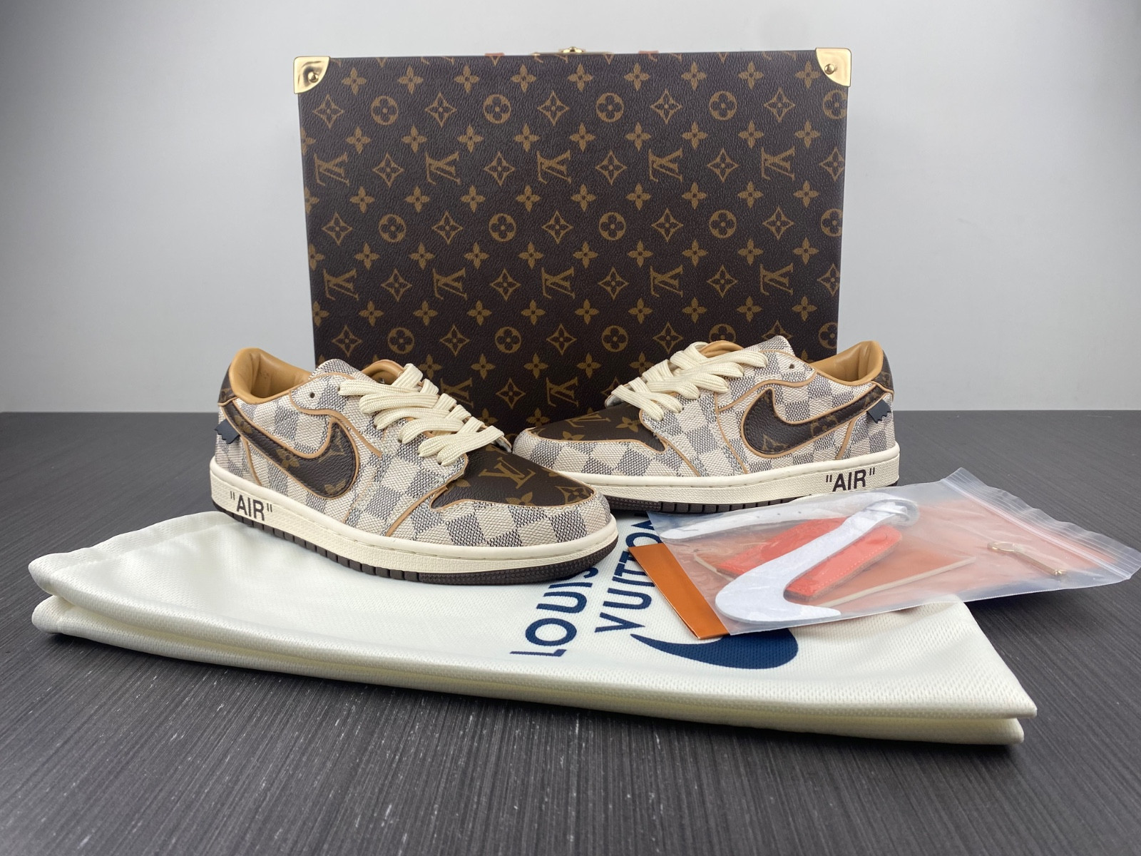 lwe sneaker