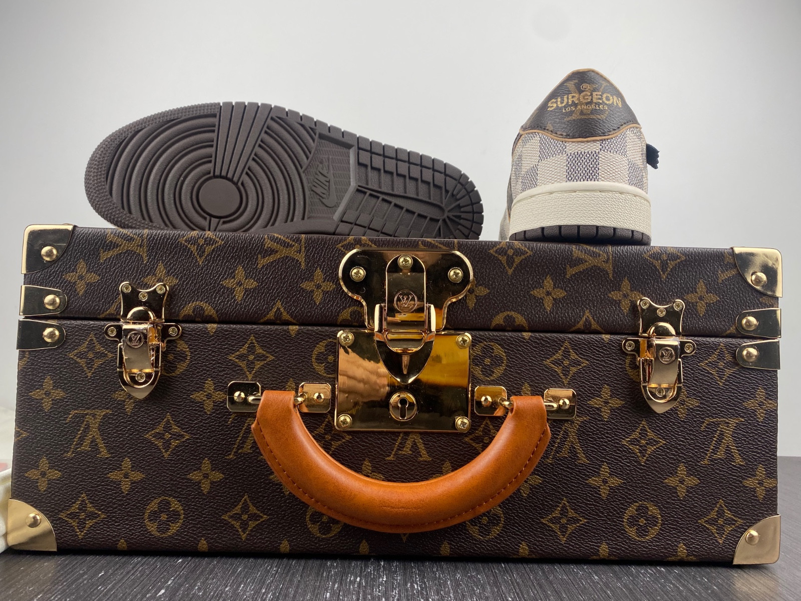 lwe sneaker