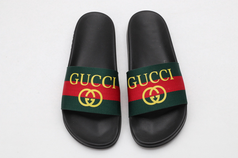 G*u*i slides all black with "yellow G*u*i"