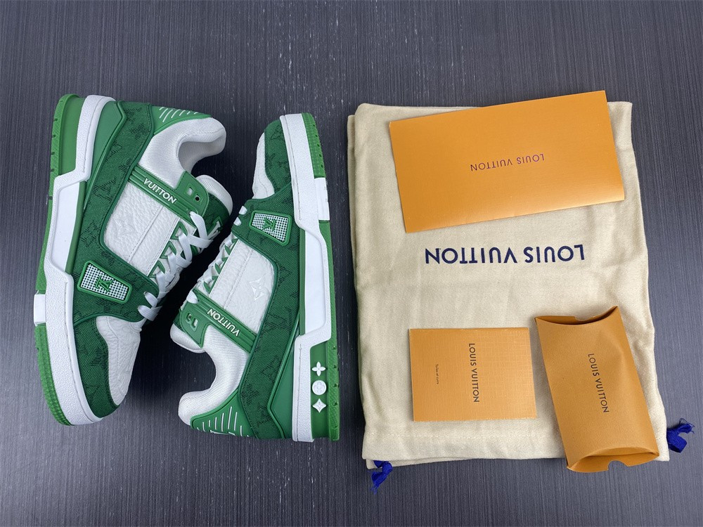 lwe sneaker