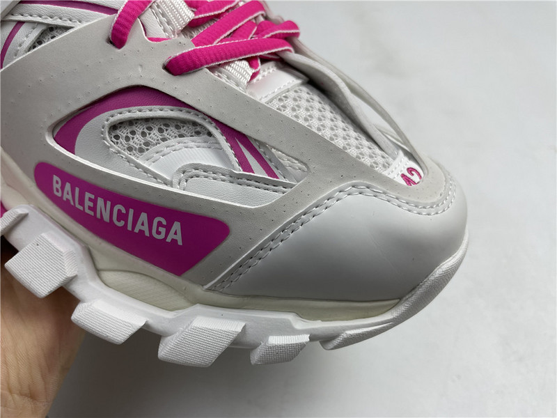 Ba*len*cia*ga track 3.0
