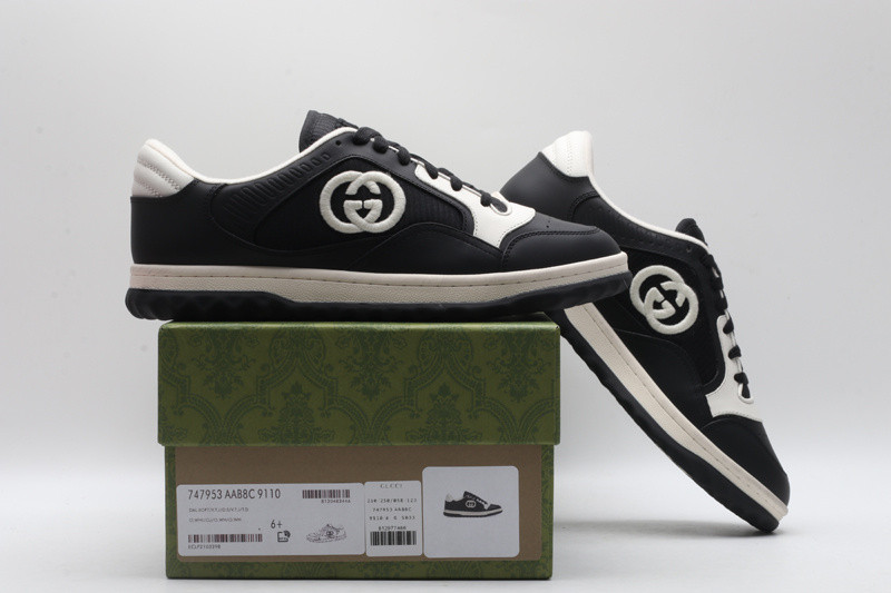 G*u*i sneaker