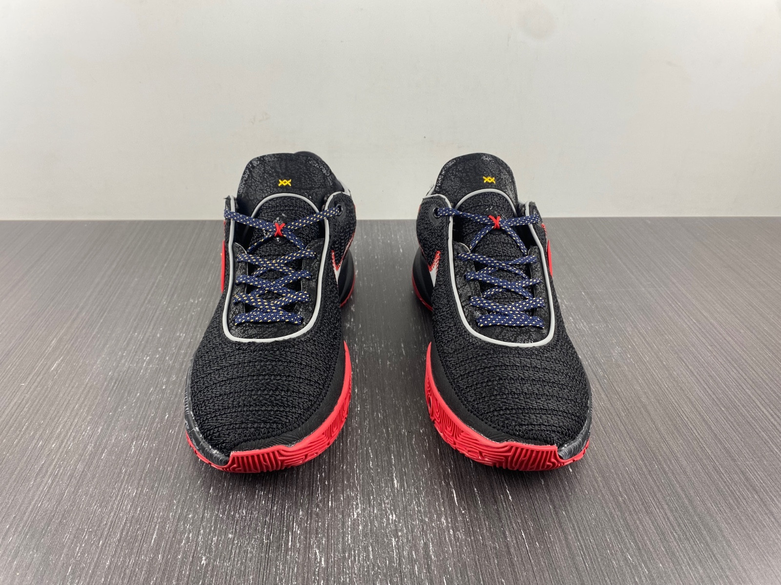 nike lebron 20 miami heat dj5422-001
