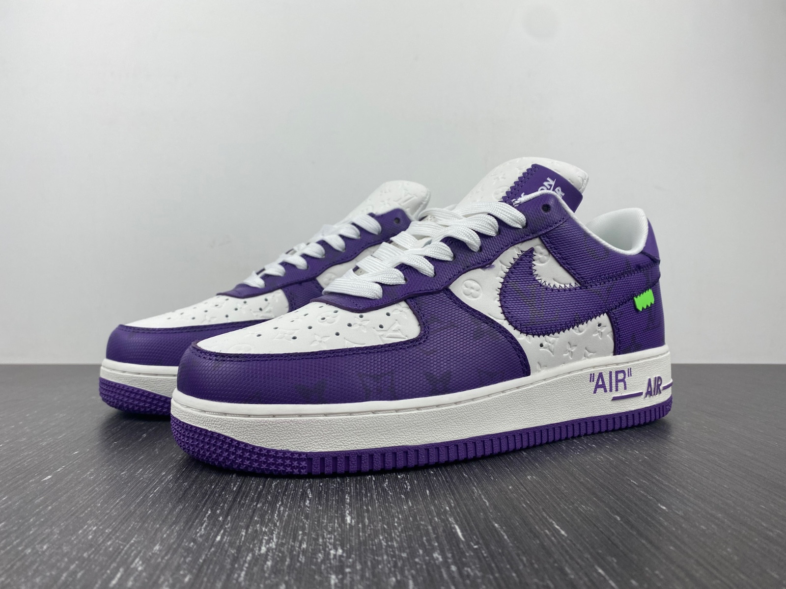 lwe sneaker