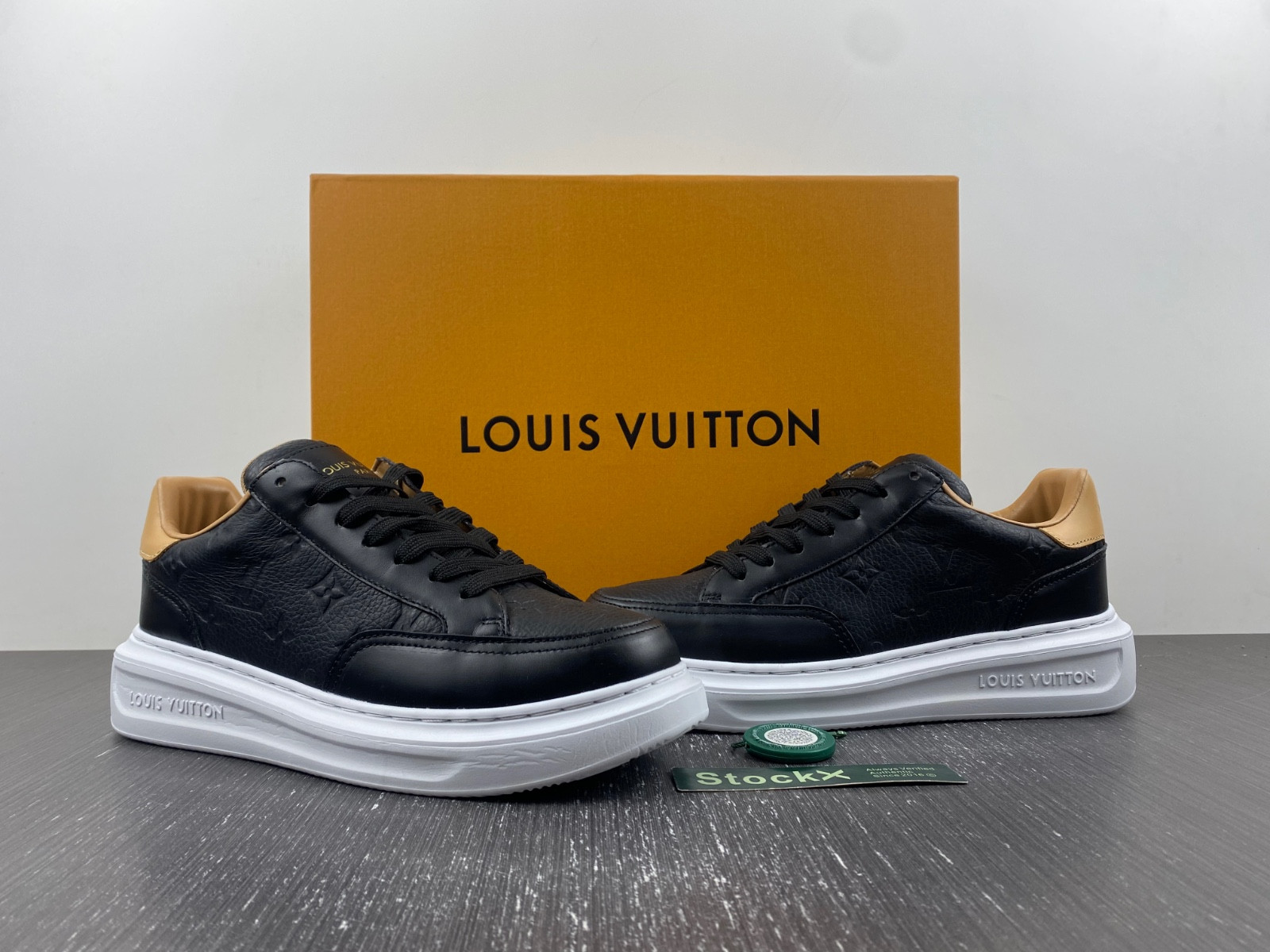 lwe sneaker