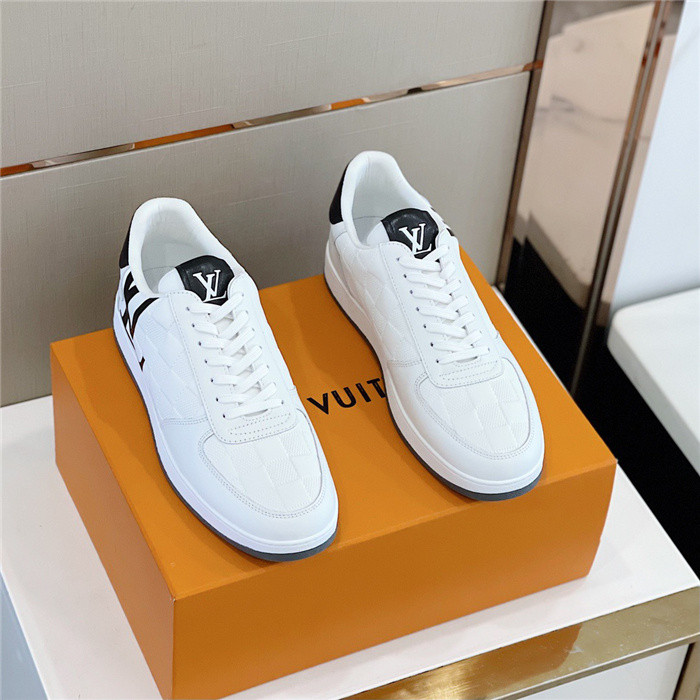 lwe sneaker