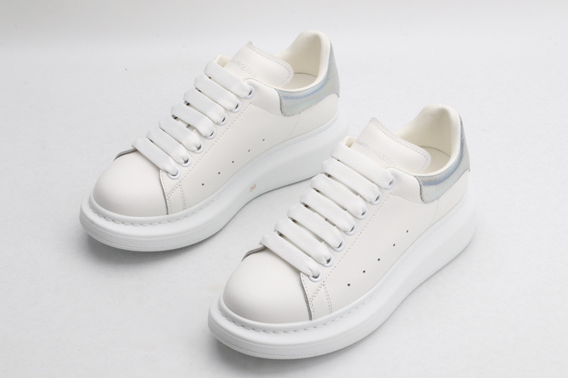 a1exa*der Mcqv*en 0001