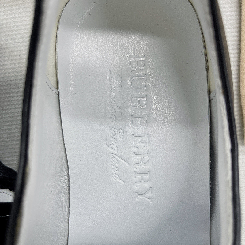 bubery sneakers
