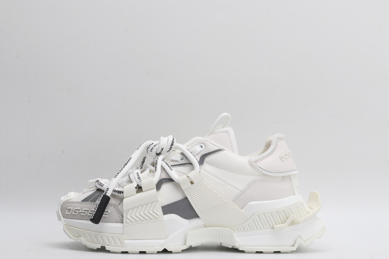 dg sneaker
